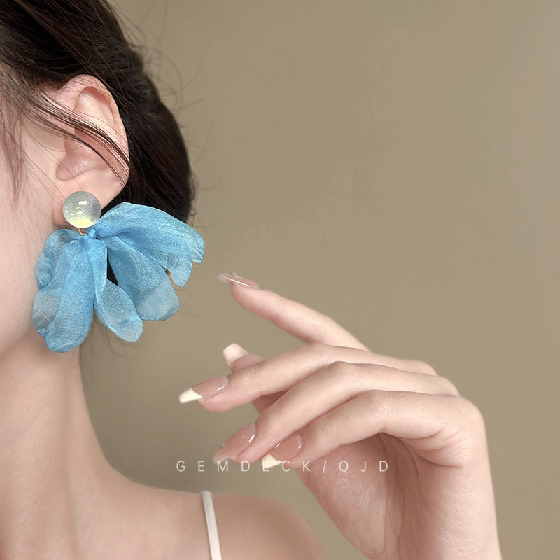 Blue chiffon stud earrings