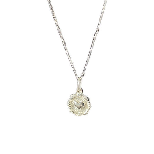 Small round heart pendant necklace